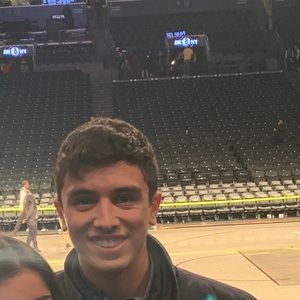 Meet your Posher, Rob